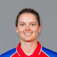 एमी जोन्स